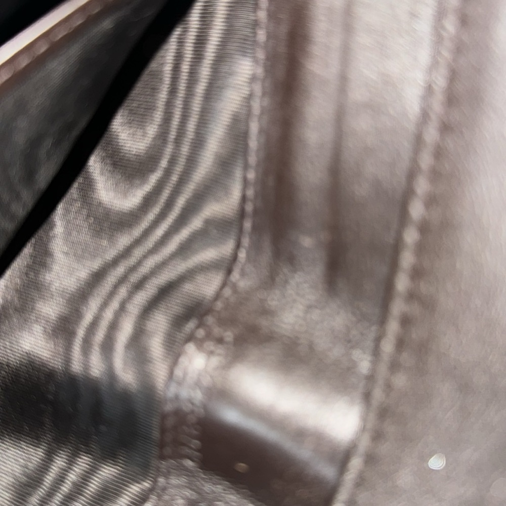Gucci Long Wallet in Brown, Gold GG on front. - Picture 5 of 7